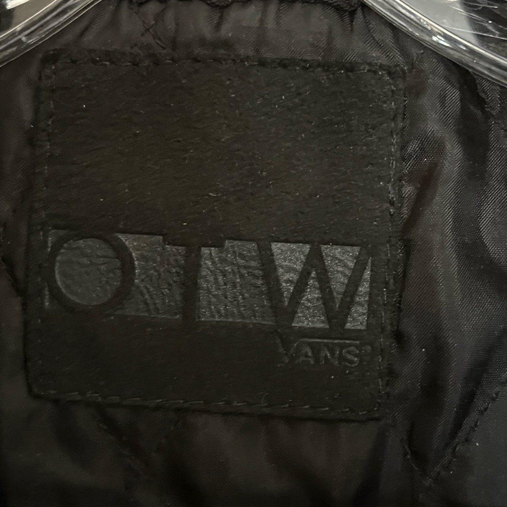 Jacket - Picture 4 of 9